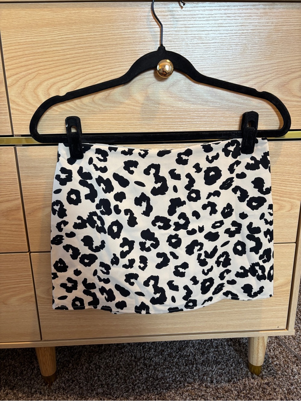 Abercrombie & Fitch Black and White Leopard-Print Mini Skort - XS